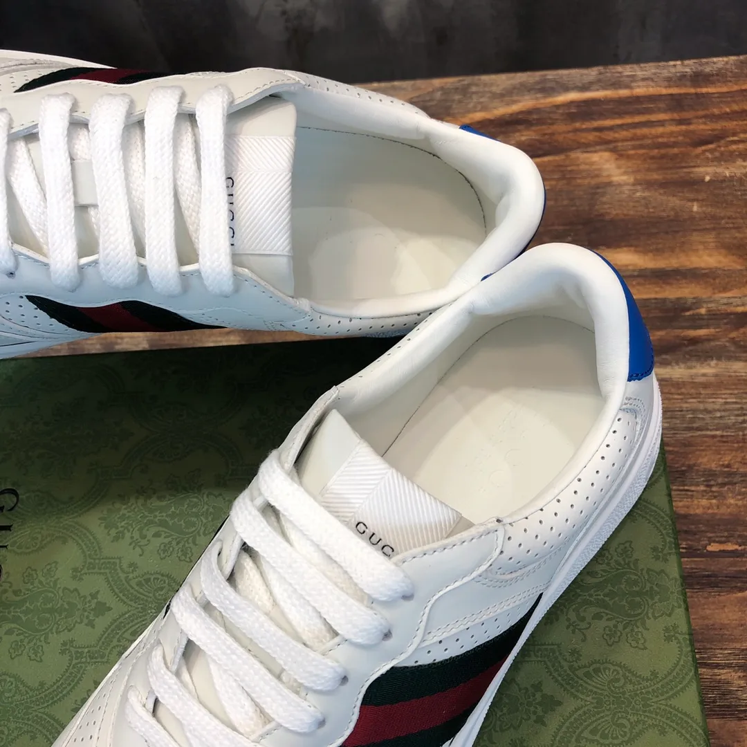P660💰[Ready stock] Dongguan version (different from market products) Upgraded version 35-45 couple model Gucci2021 latest men's and women's casual biscuit shoes, original mold opening, set last version, perfect series! Welcome to taste. Original coding process. Fabric: First-layer cowhide Lining: Silk cowhide Outsole: Original TPU outsole
